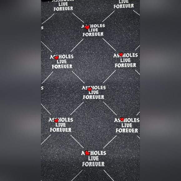 Griptape - Picture 2 of 6